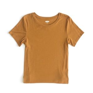 Ladies Old Navy Mustard Slim Fir Tee: Size L